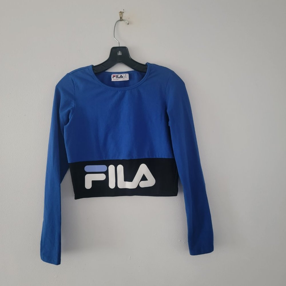 FILA SWEATER WOMAN, SIZE M, BLUE AND WHITE COLOR, EXCELLENT CONDITION